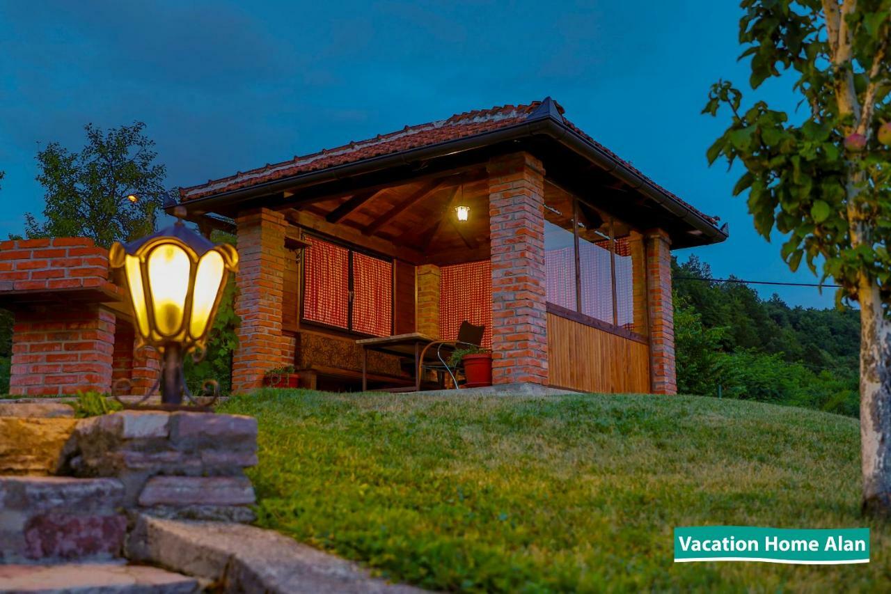 Vacation Home Alan 2 Kulen Vakuf Buitenkant foto